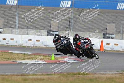 media/Nov-26-2022-Fastrack Riders (Sat) [[b001e85eef]]/Level 3/Session 3 Outside Turn 9/